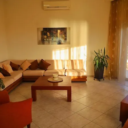 Tom House La Canea